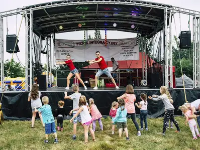Organizacja imprez i koncertów - nagłośnienie i technika sceniczna