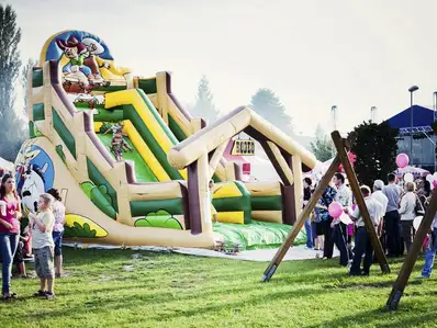 Parki atrakcji na imprezy firmowe w plenerze dla dużych grup i pikników pracowniczych